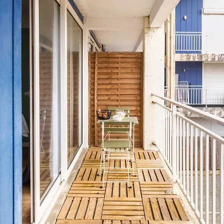 Vagues & Bord De Apartament